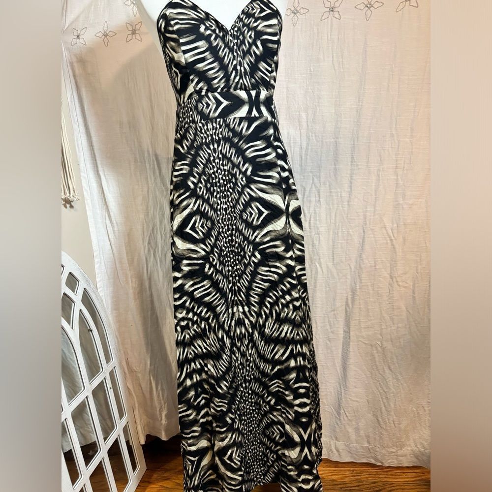 CAL’S gorgeous spaghetti strap maxi dress BRAND NEW size large